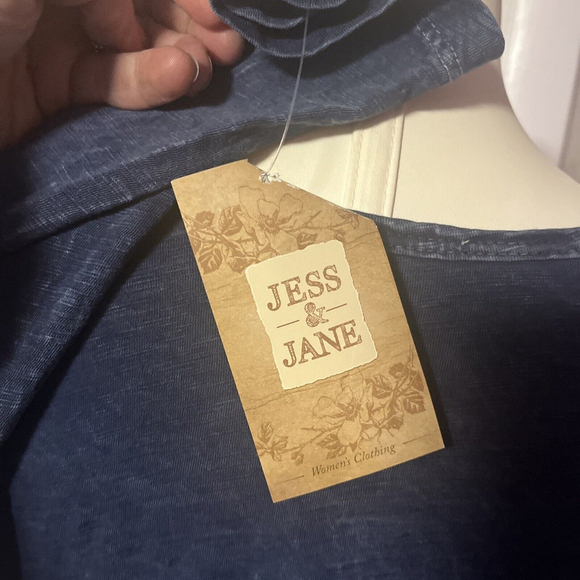 Women’s Blue Floral Blouse By Jess And Jane Asymmetrical Dolman Sleeve - Picture 10 of 14